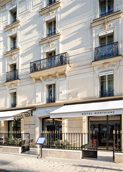 L'Hôtel Montaigne sur les Champs Elysées, proche de l'Arc de Triomphe et  vue sur la tour Eiffel – 5 étoiles à Paris, l'Hôtel Montaigne se situe près  des Champs Elysées, proche Arc